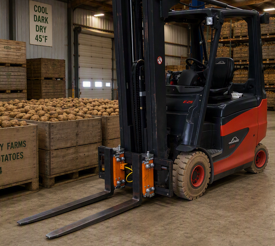 Forklift fitted with a mobile weighing system